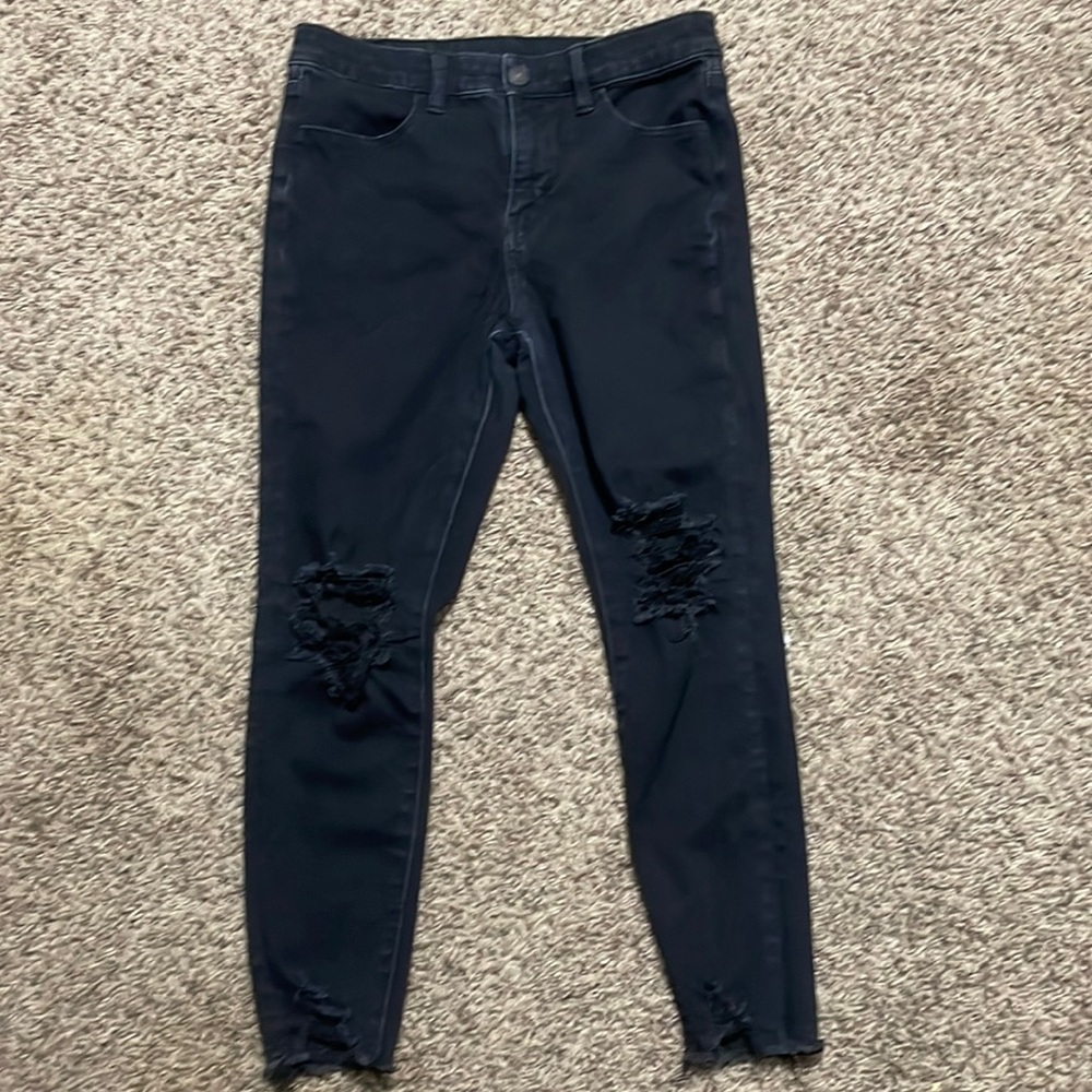 Black ripped hi rise jegging from American eagle